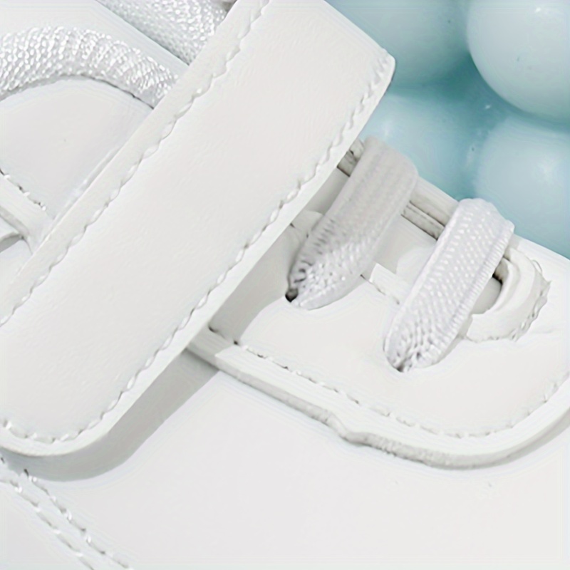 casual comfortable solid color low top sneakers for boys lightweight non slip skateboard details 9