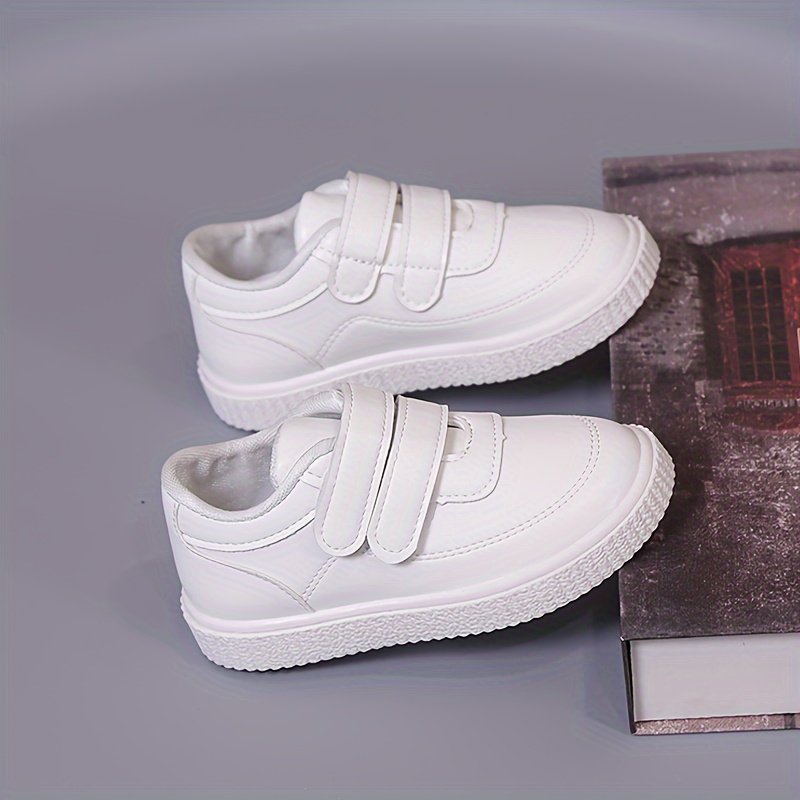 boys trendy solid skate shoes comfy non slip casual soft sole sneakers for kids outdoor activities details 2