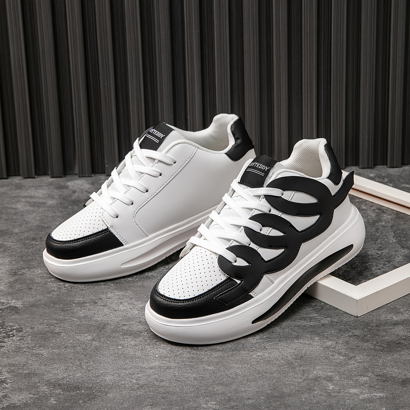 trendy cool low top platform sneakers for boys breathable non slip skateboard     details 1