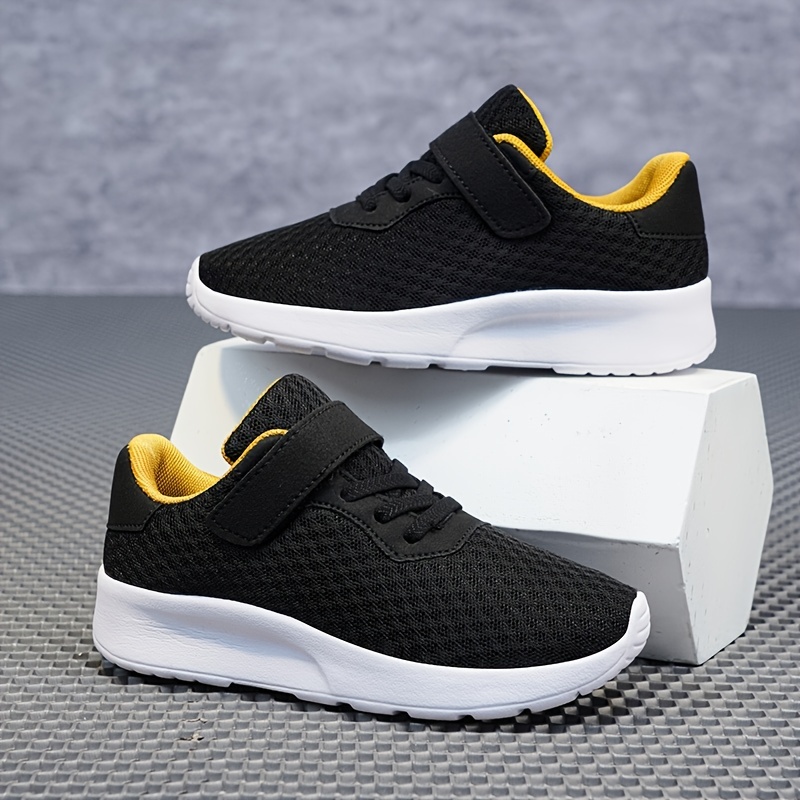 soft sneakers lightweight breathable non slip running shoes details 3
