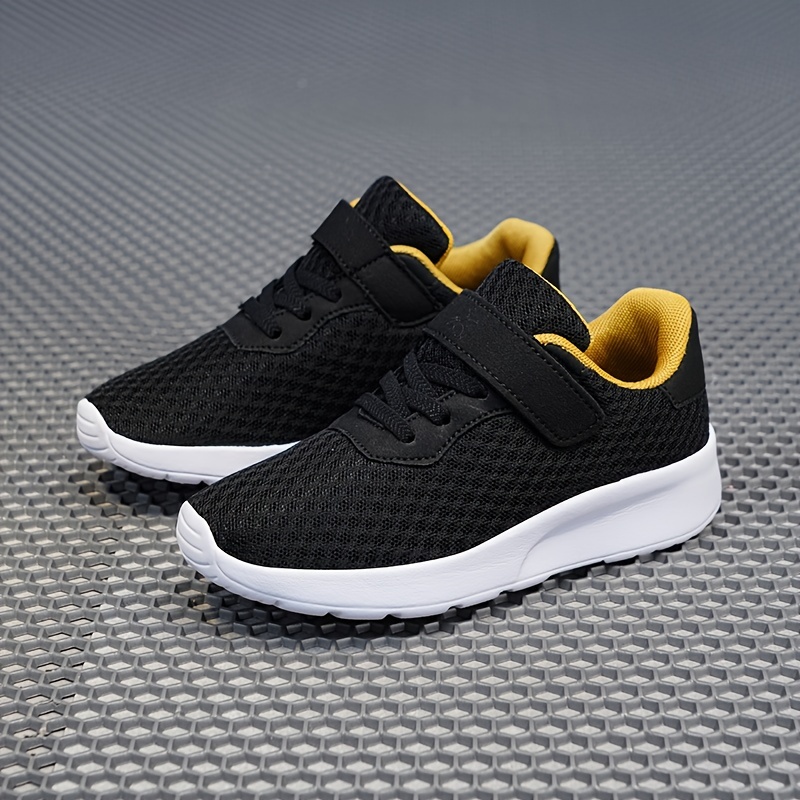 soft sneakers lightweight breathable non slip running shoes details 5